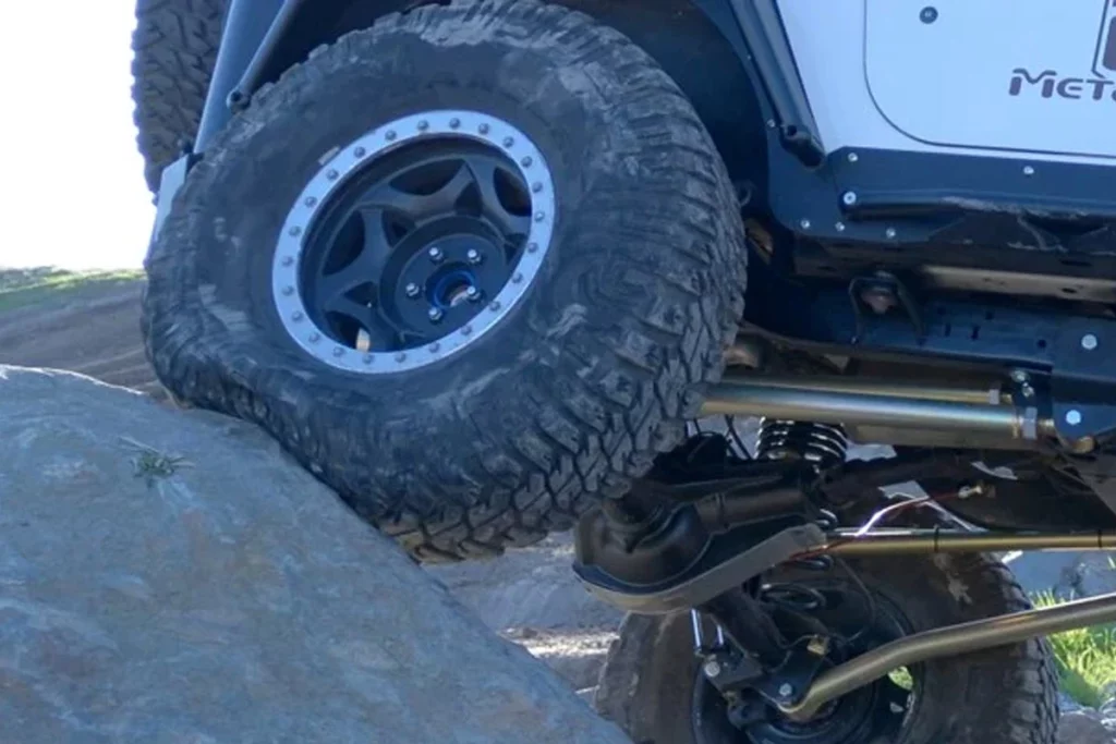 adjust offroad tires_1 تنظیم باد لاستیک آفرودی