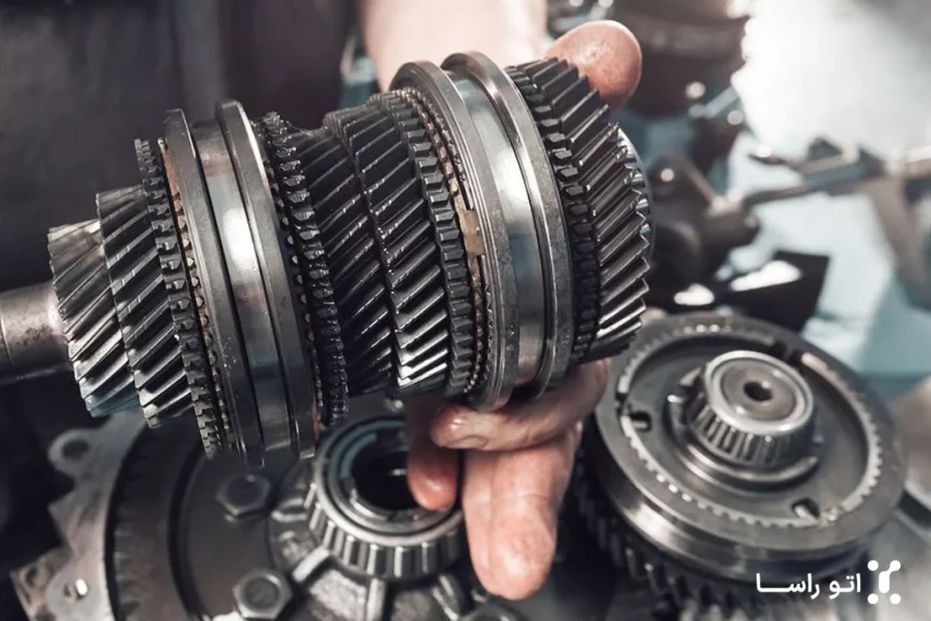 دلایل جا نرفتن دنده خودرو
