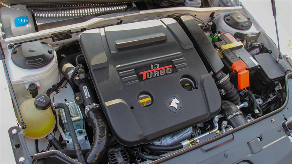 برای ماشین دنا چه روغن موتوری مناسب است؟